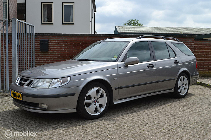 Saab 9-5 Estate 2.3t Vector | NL Auto | Complete historie | DAB | Youngtimer