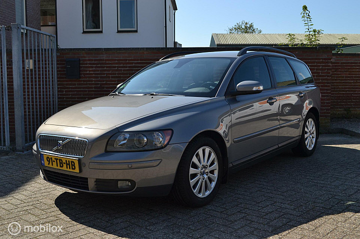 Volvo V50 2.4 Edition II | Alarm | PDC V+A | Trekhaak | Verkocht